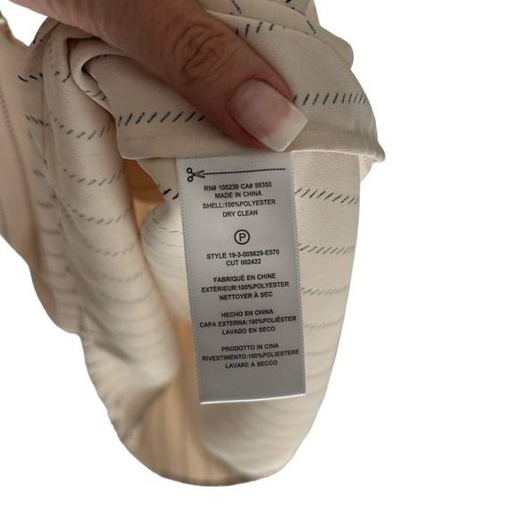 Equipment Femme Women’s Layla Striped Cami Blouse in Ivory/Black Size XS - Picture 5 of 7